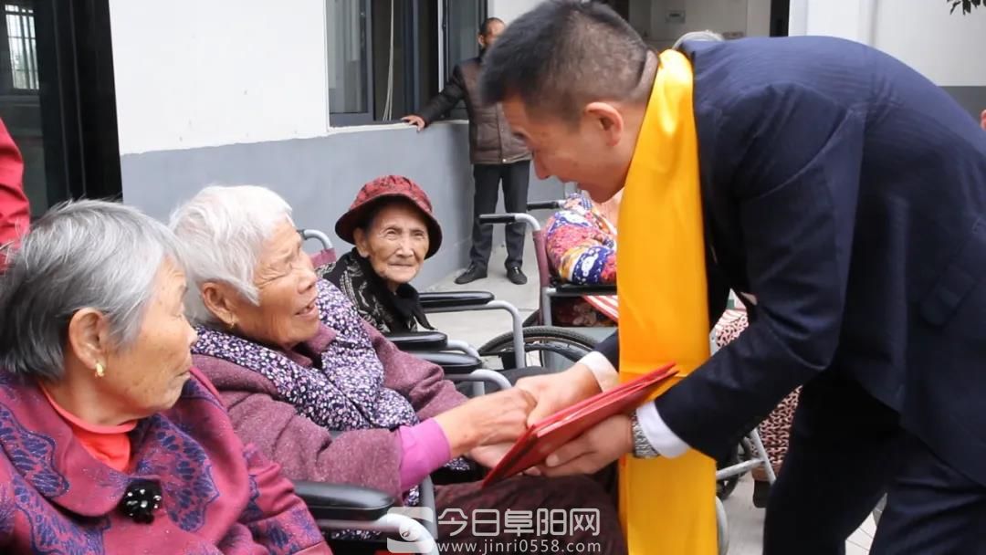 九九重阳节 浓浓孝老情 源健9福走进敬老院开展慰问活动 九九重阳节 浓浓孝老情 源健9福走进敬老院开展慰问活动