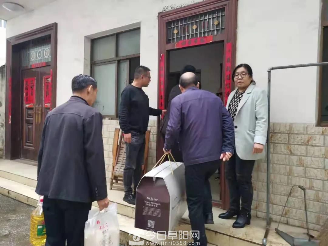 九九重阳节 浓浓孝老情 源健9福走进敬老院开展慰问活动 九九重阳节 浓浓孝老情 源健9福走进敬老院开展慰问活动