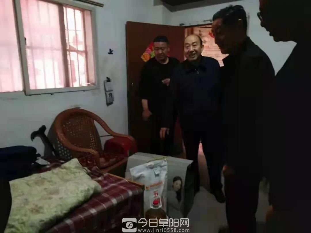 九九重阳节 浓浓孝老情 源健9福走进敬老院开展慰问活动 九九重阳节 浓浓孝老情 源健9福走进敬老院开展慰问活动